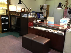 姫路貴金属鑑定所